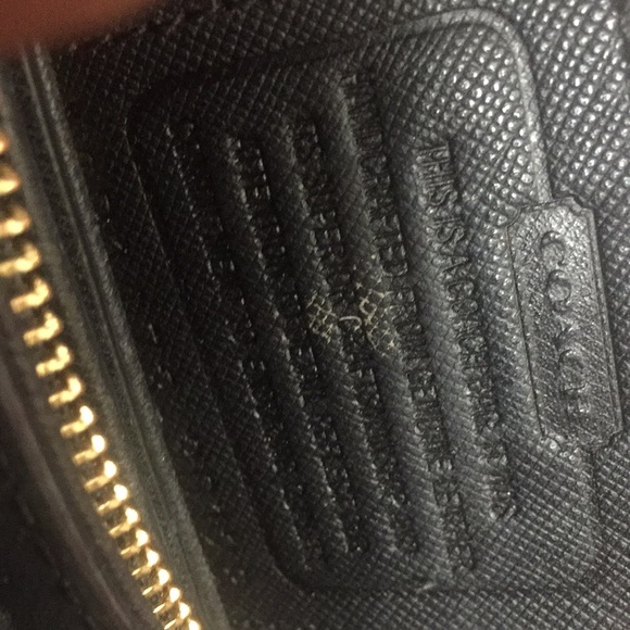 Coach Purse (Black Leather) - Picture 9 of 9